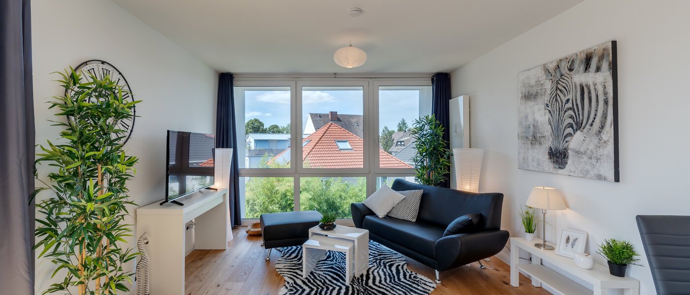 メゾネット・マンション（複数階にわたるマンション） München Moosach 01 リビングエリア 12293