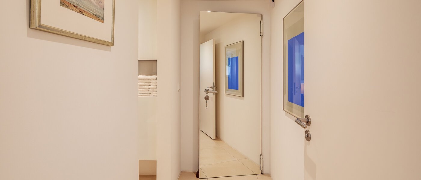 メゾネット・マンション（複数階にわたるマンション） München Cosimapark 02 玄関入り口 12301