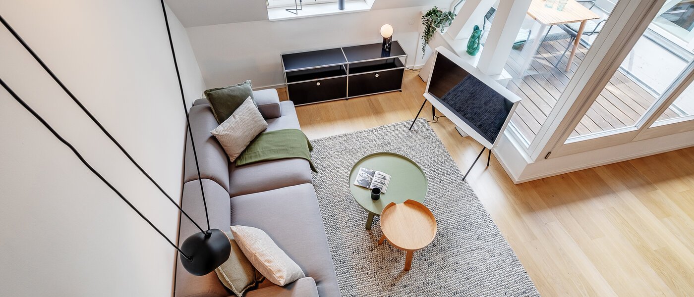 メゾネット・マンション（複数階にわたるマンション） München Maxvorstadt 05 リビングエリア 12304