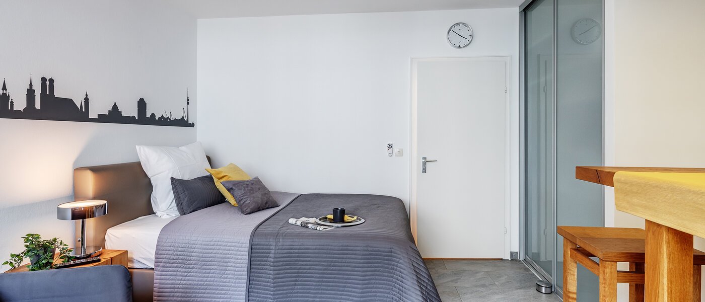 アパルトマン München Maxvorstadt 04 リビングエリア 12325