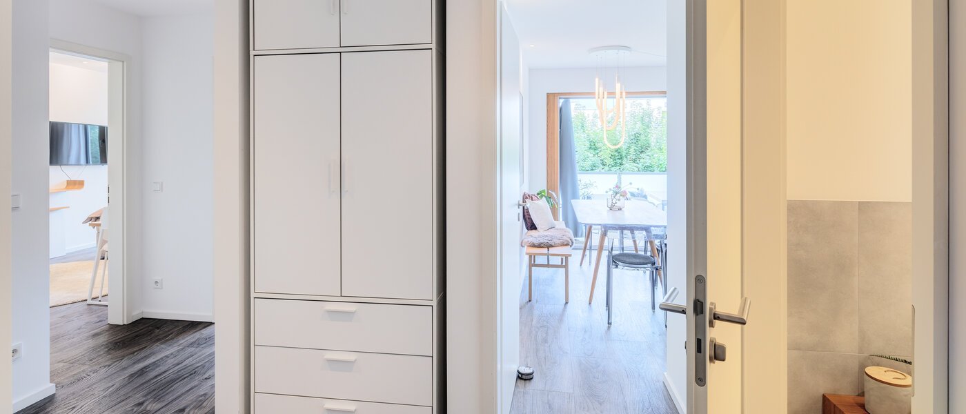 マンション München Pasing 03 玄関入り口 12332