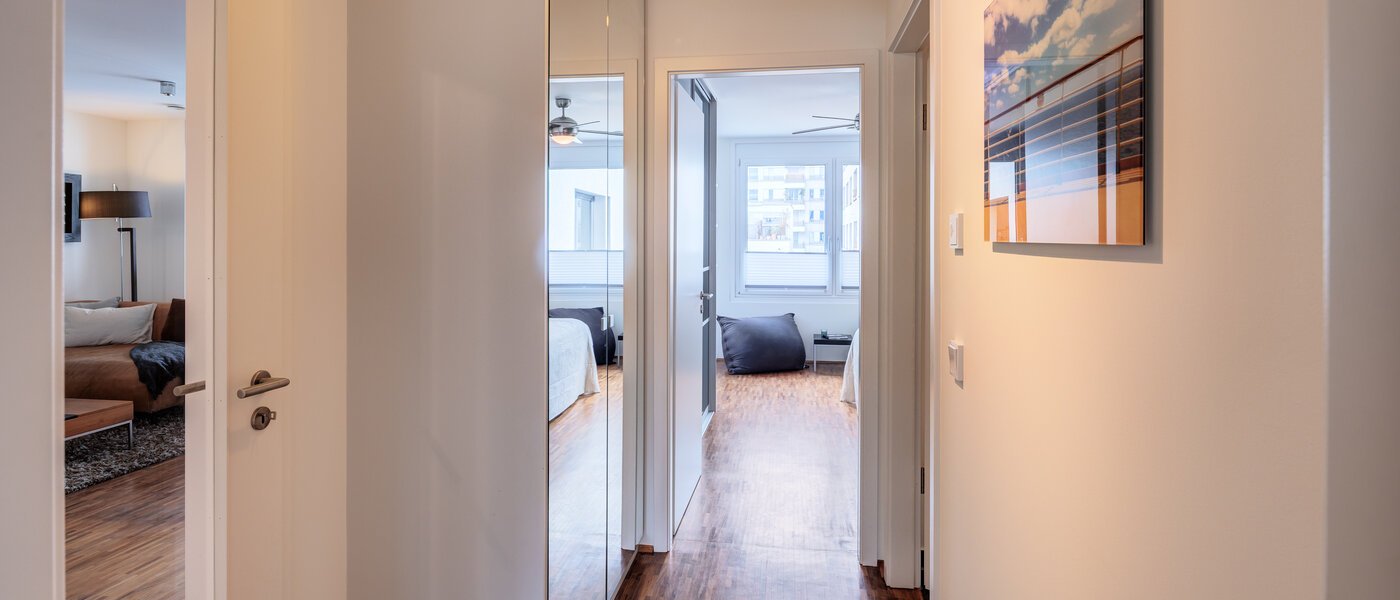 マンション München Haidhausen 06 玄関入り口 12333