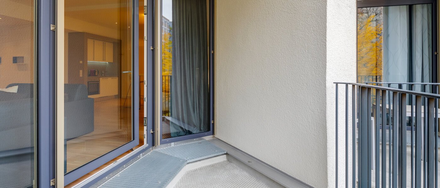 マンション München Bogenhausen 02 ベランダ 12389