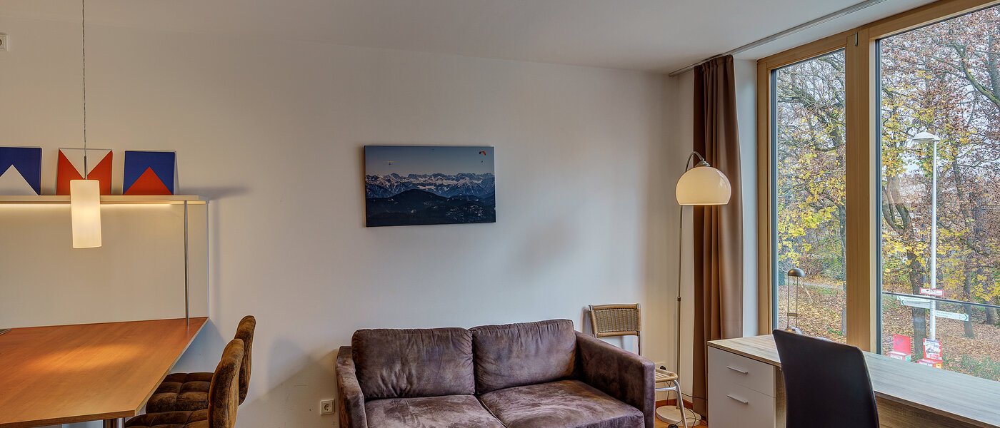 マンション Unterschleißheim Lohhof 02 リビングエリア 12403