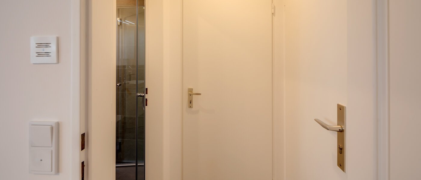 マンション München Riem 01 玄関入り口 12405