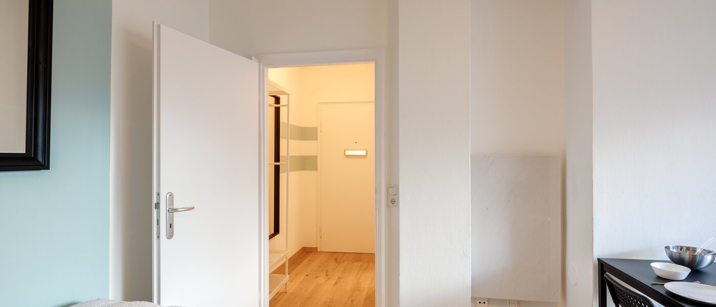 マンション München Neuhausen 04 リビングエリア 12413