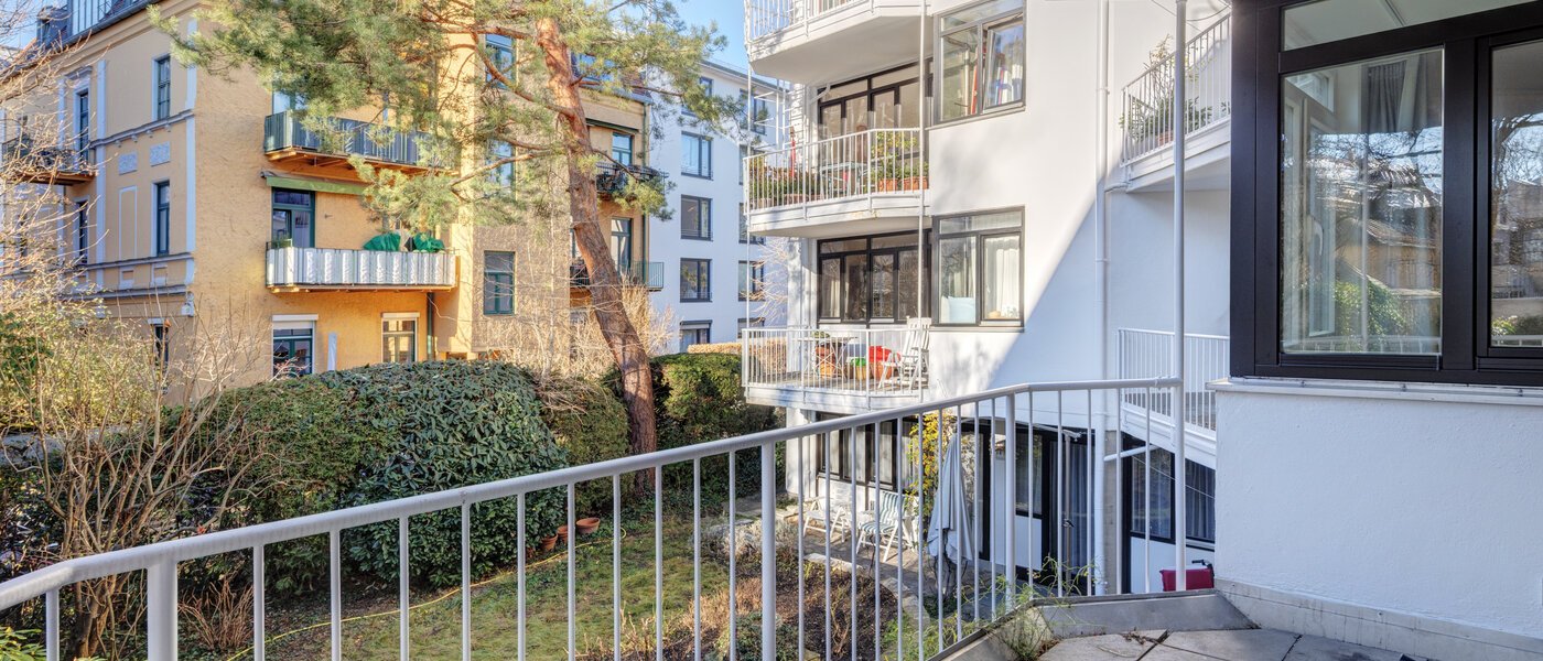 マンション München Schwabing 03 ベランダ 12436