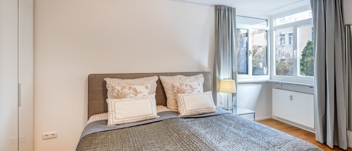 マンション München Schwabing 01 寝室 12436