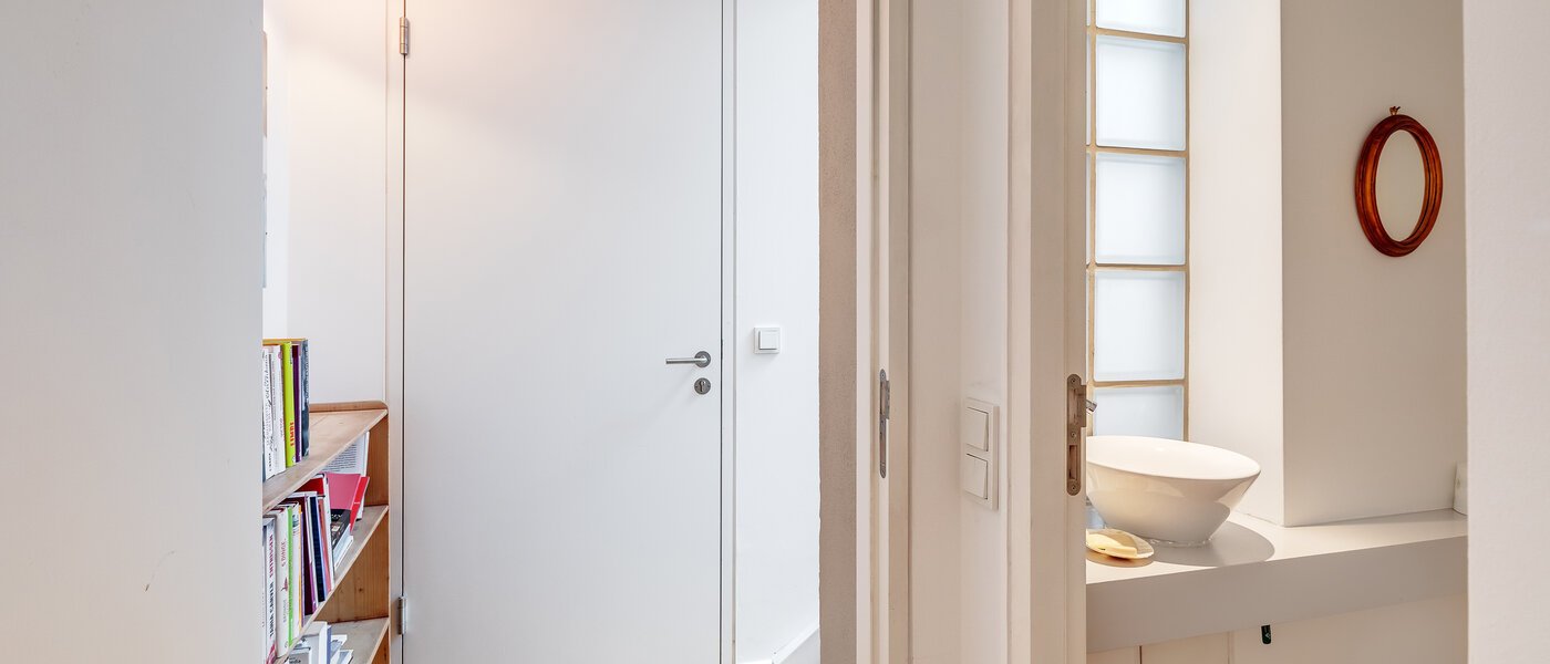 メゾネット・マンション（複数階にわたるマンション） München Gärtnerplatzviertel 03 玄関入り口 12440