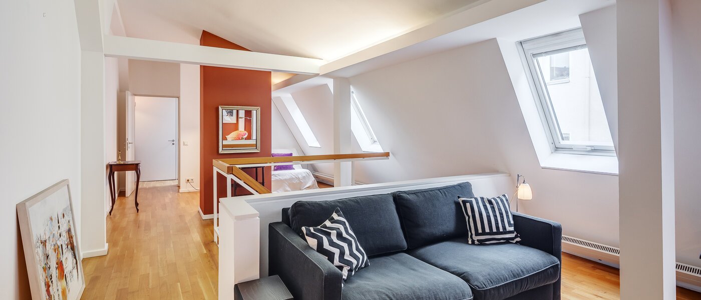 メゾネット・マンション（複数階にわたるマンション） München Gärtnerplatzviertel 01 リビングエリア 12440