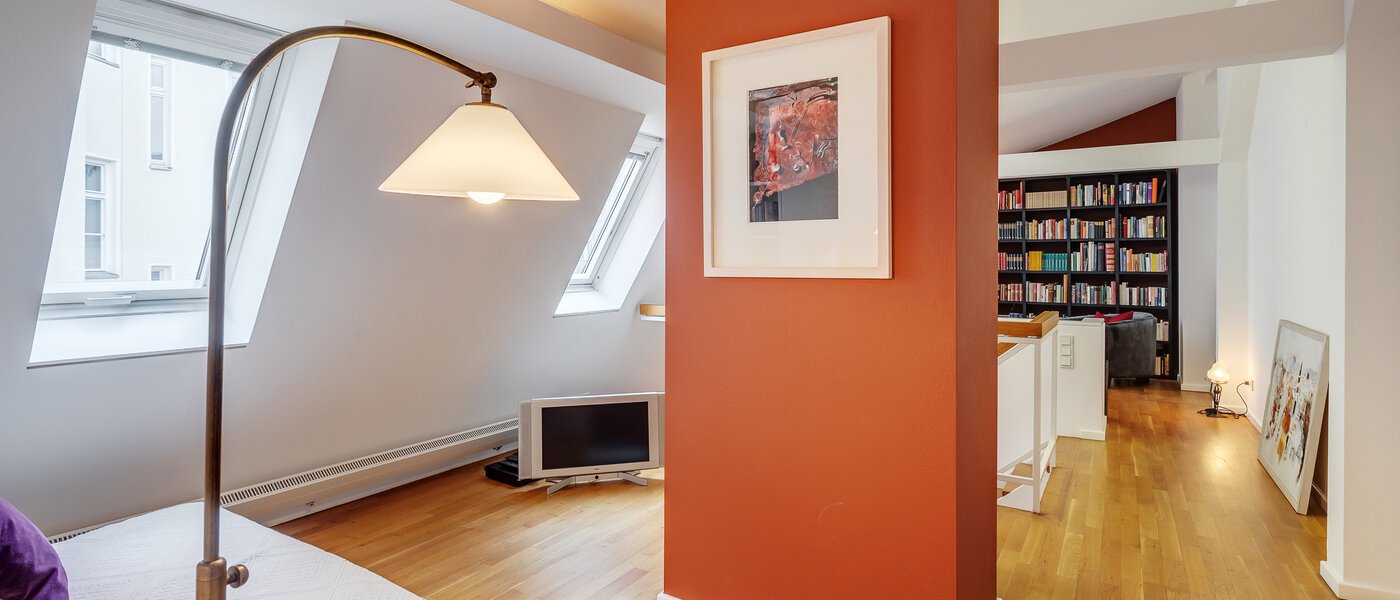 メゾネット・マンション（複数階にわたるマンション） München Gärtnerplatzviertel 06 リビングエリア 12440