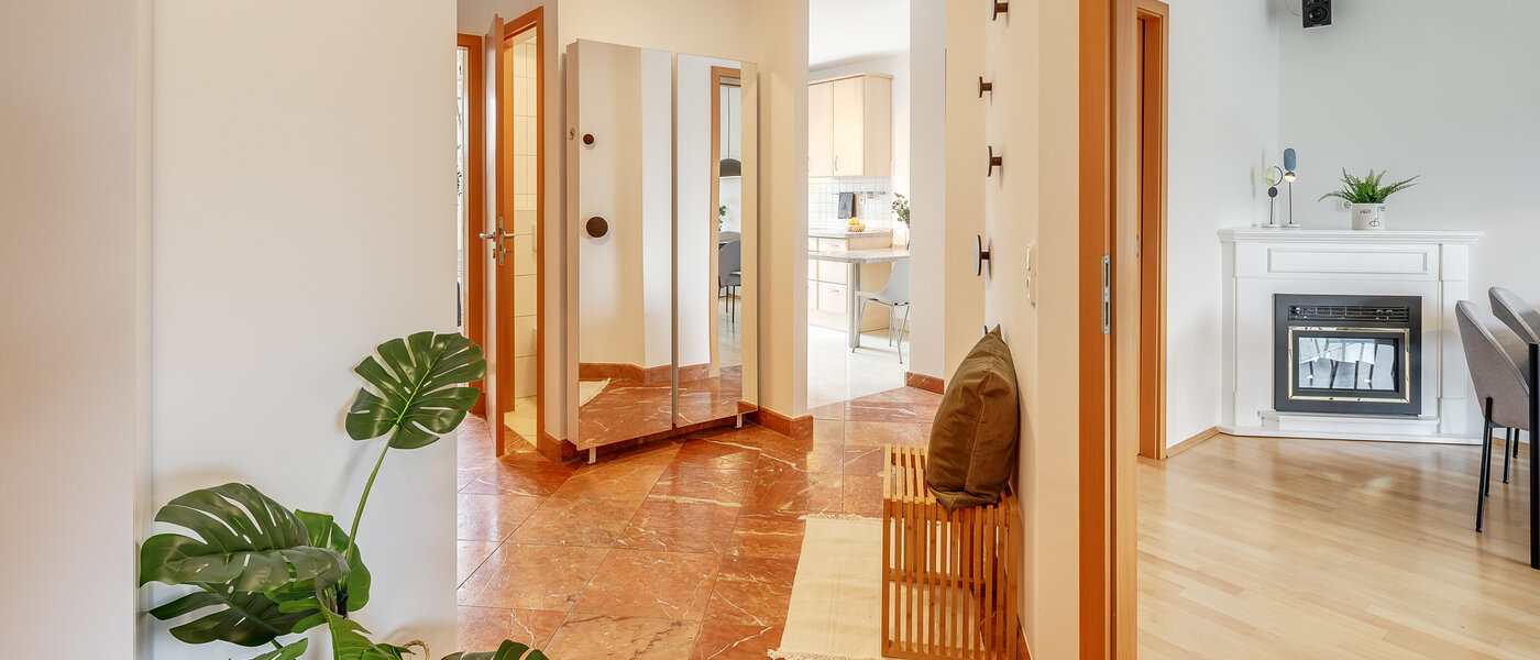 マンション München Westpark 01 玄関入り口 12461