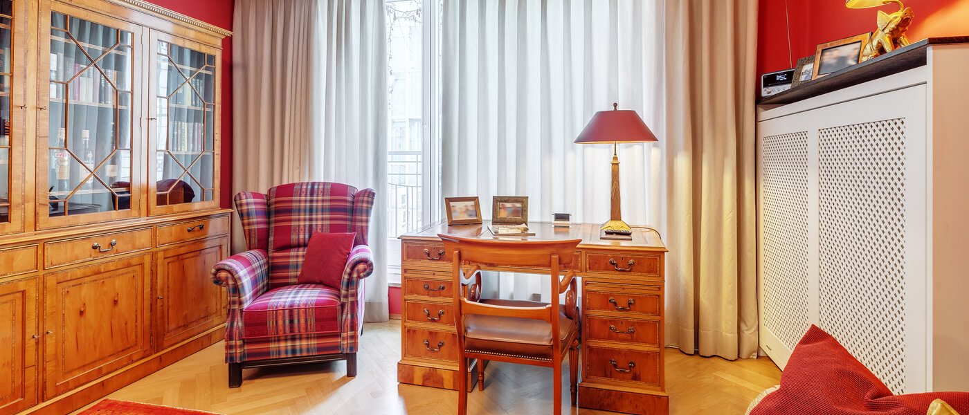 マンション München Maxvorstadt 01 仕事場 12472