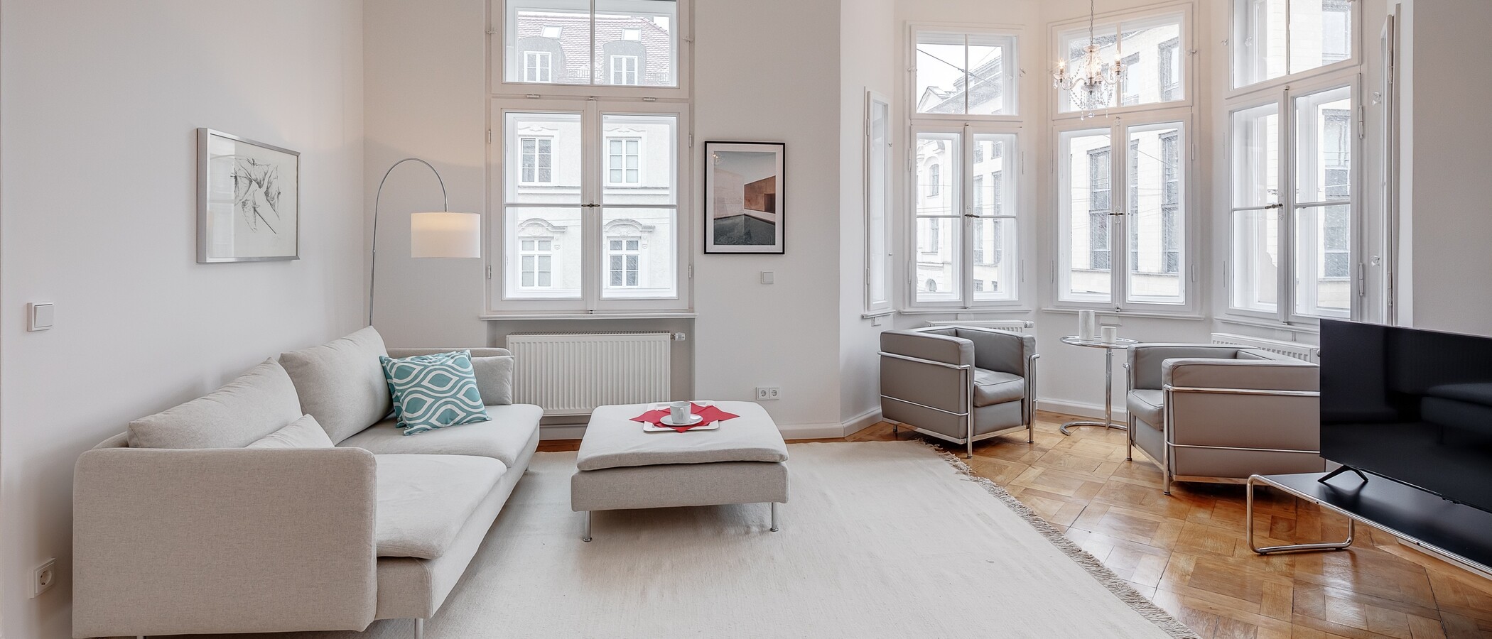 申し訳ございません。こちらの物件はすでに貸し出されました。