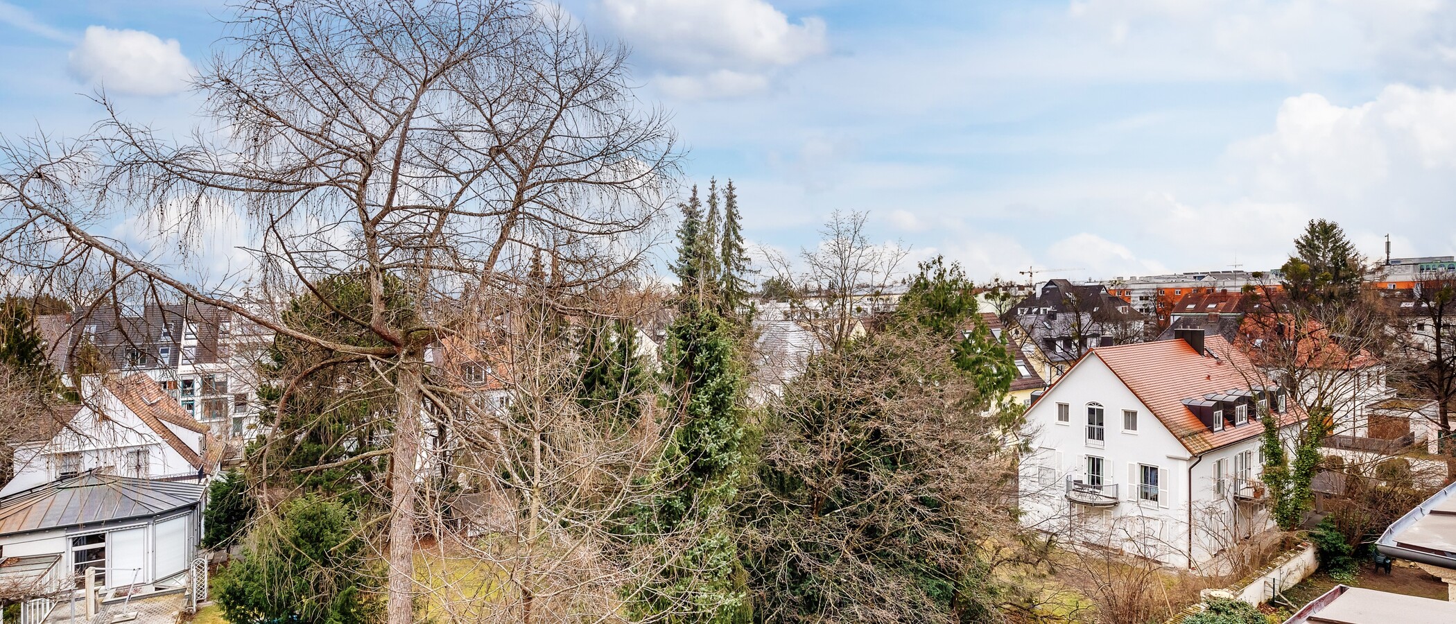 アティック・フラット（屋根裏） München Nymphenburg 03 物件からの眺め 12497