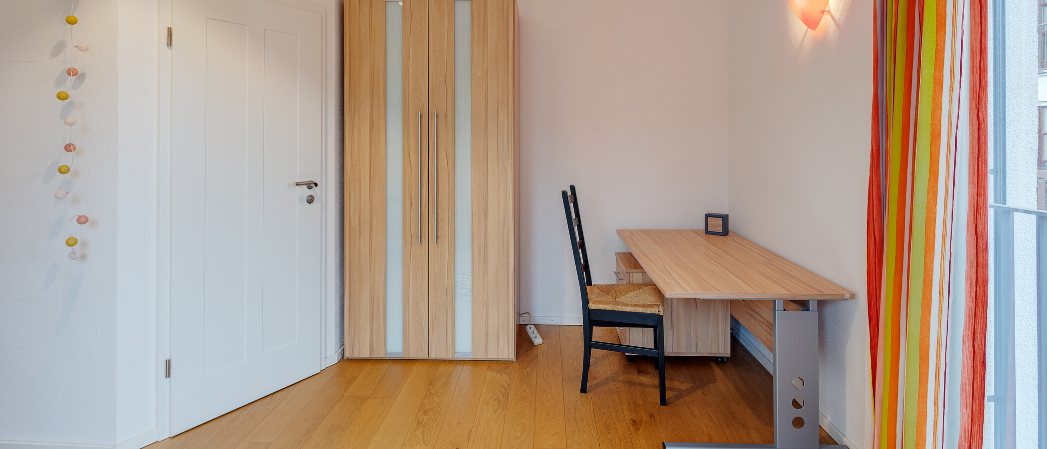 一戸建て Starnberg 04 2.　寝室 12506