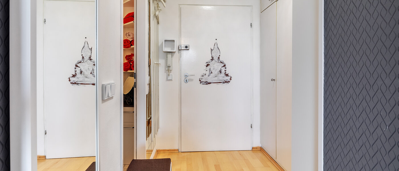 マンション München Arabellapark 01 玄関入り口 12513