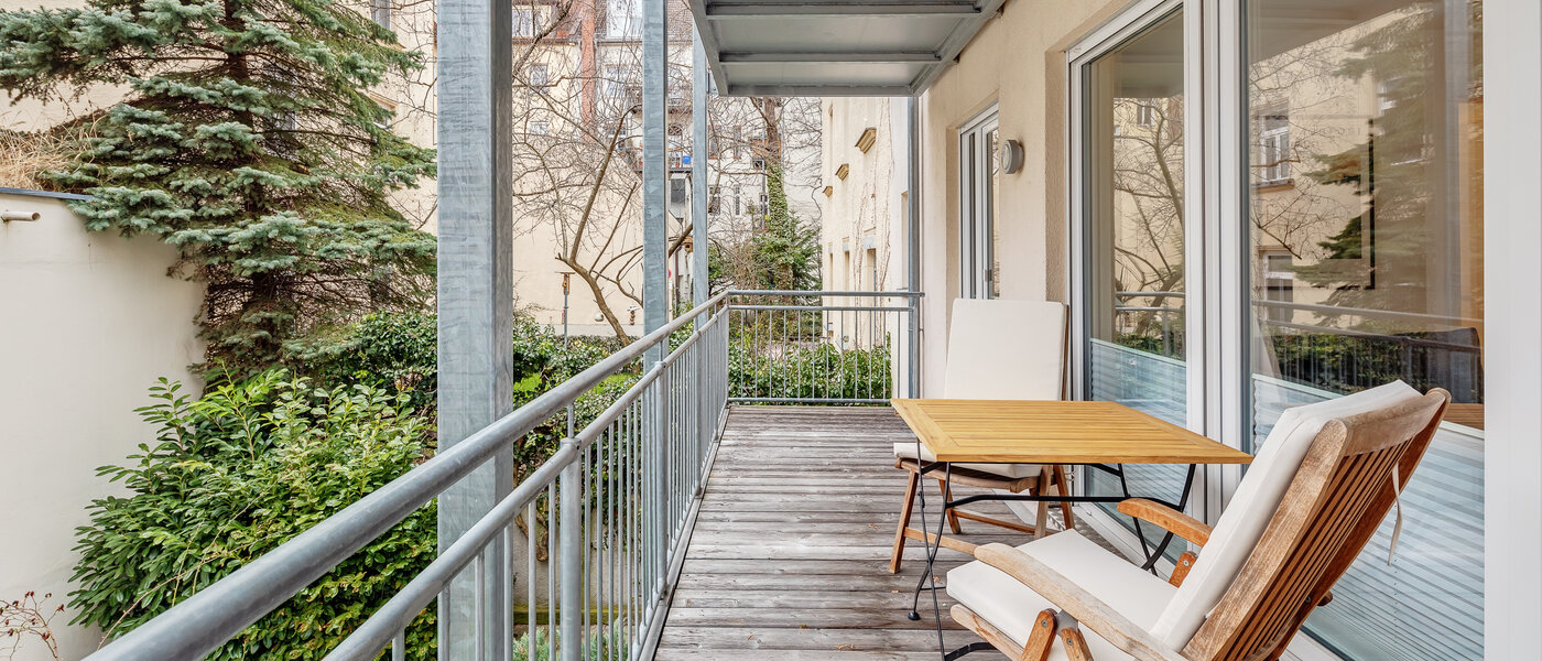 マンション München Schwabing (rechts der Leopoldstraße) 01 ベランダ 12514