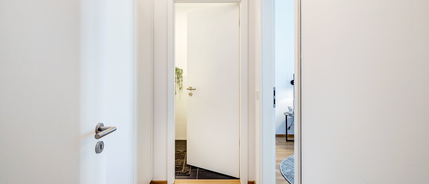 マンション München Au 04 玄関入り口 12517