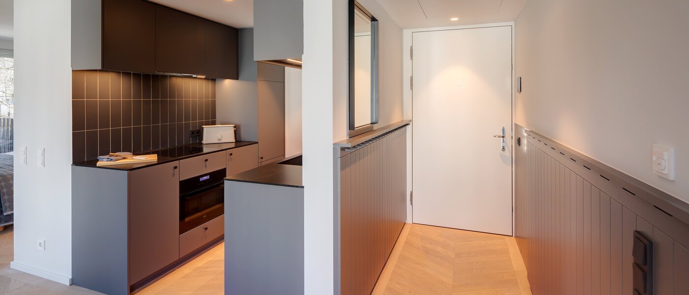 マンション München Herzogpark 01 玄関入り口 12526