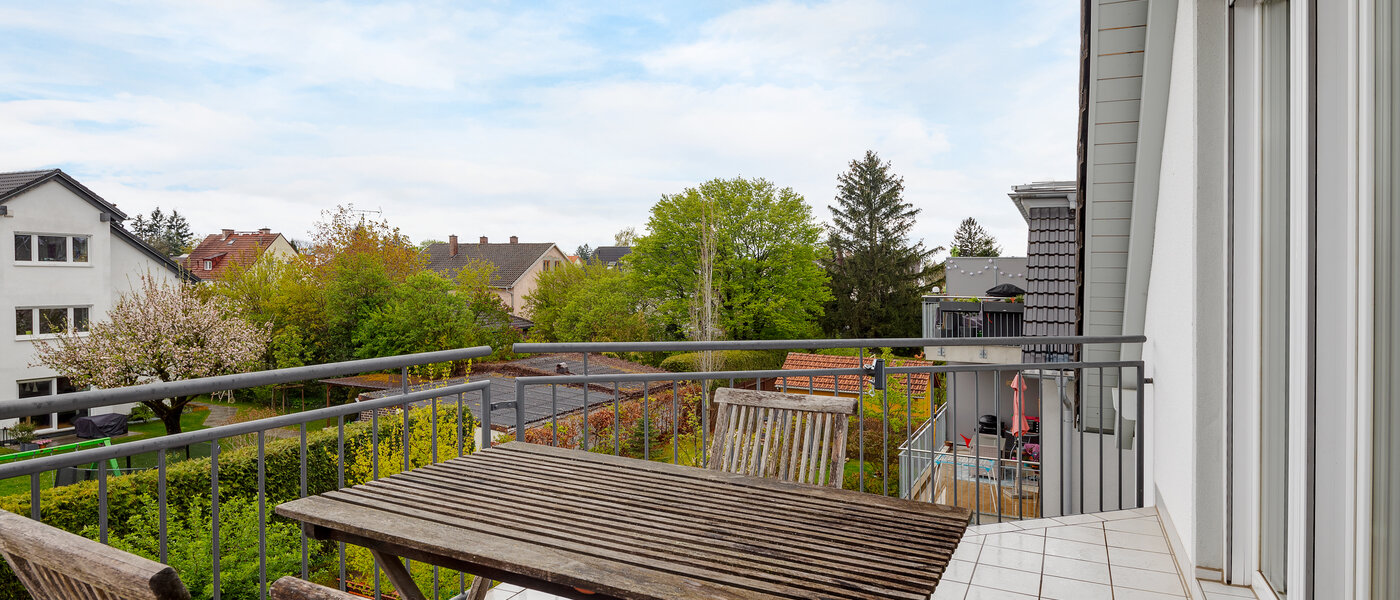 アティック・フラット（屋根裏） München Lerchenau 02 ベランダ 12556