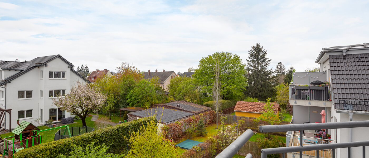 アティック・フラット（屋根裏） München Lerchenau 01 物件からの眺め 12556