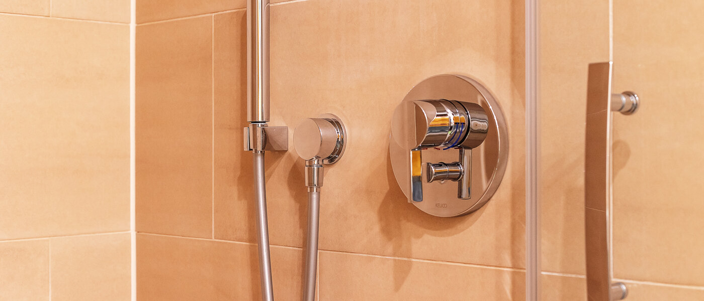 アパルトマン München Schwabing-West (rund um den Hohenzollernplatz) 02 浴室 12583