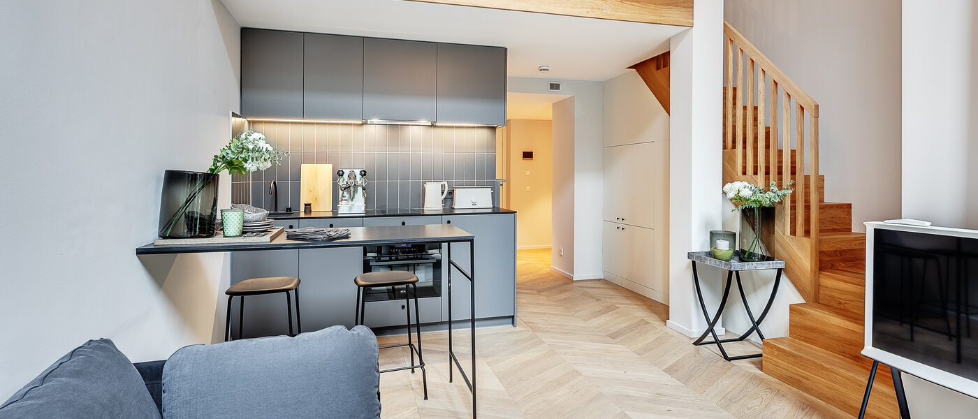 複層－回廊住宅 München Herzogpark 01 リビングエリア 12611