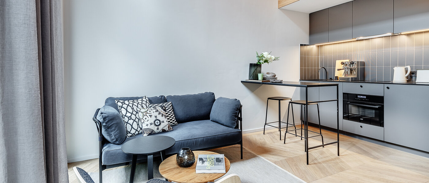 複層－回廊住宅 München Herzogpark 03 リビングエリア 12611