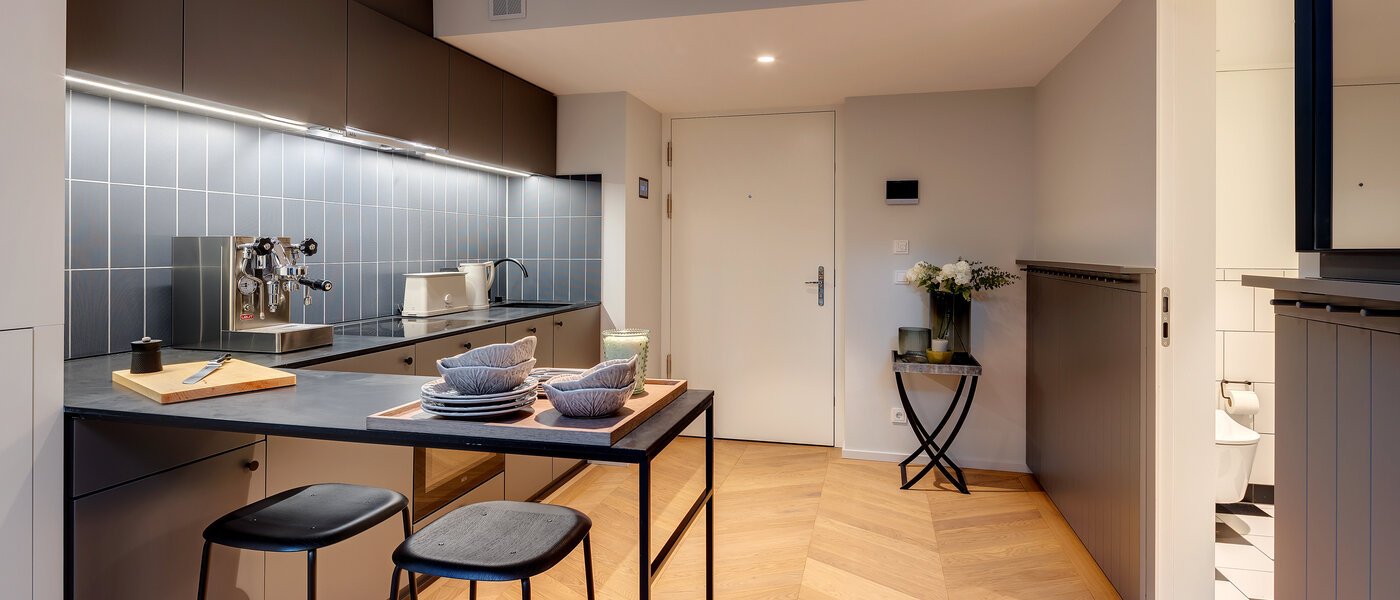 複層－回廊住宅 München Herzogpark 04 キッチン 12615