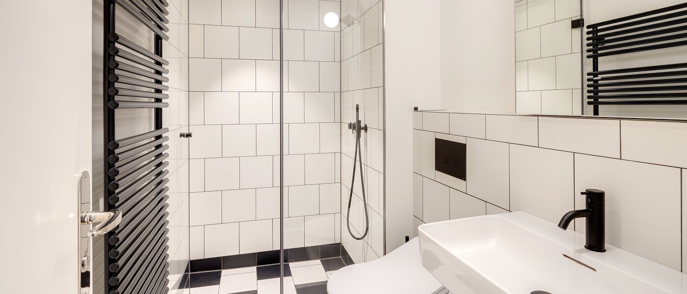 複層－回廊住宅 München Herzogpark 01 浴室 12615