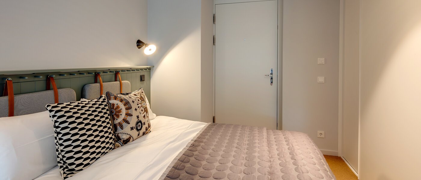 複層－回廊住宅 München Herzogpark 03 スリーピングアリア 12615