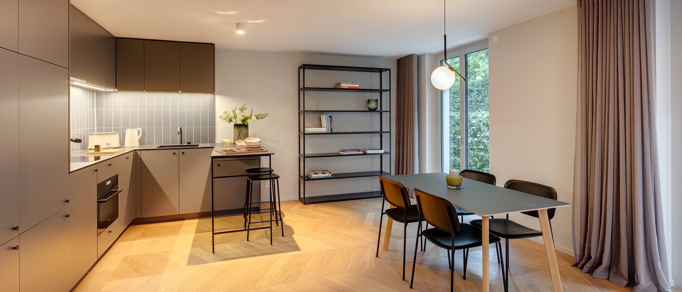 複層－回廊住宅 München Herzogpark 03 キッチン 12616