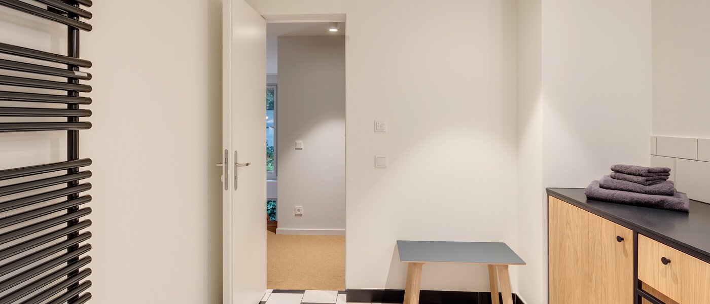 複層－回廊住宅 München Herzogpark 04 浴室 12616