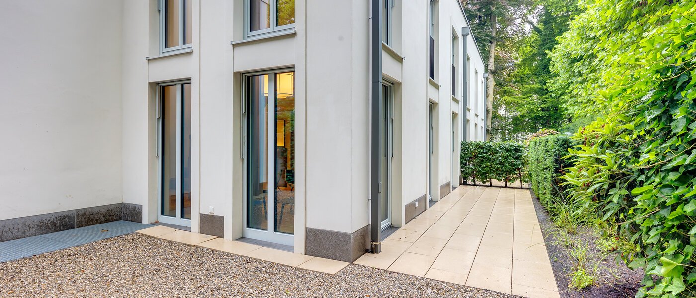 複層－回廊住宅 München Herzogpark 03 テラス・ポーチ 12616