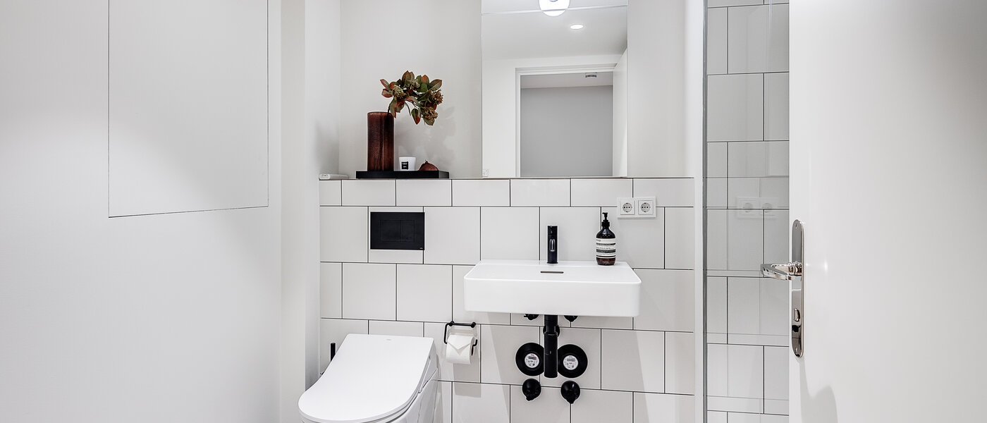 複層－回廊住宅 München Herzogpark 03 浴室 12618