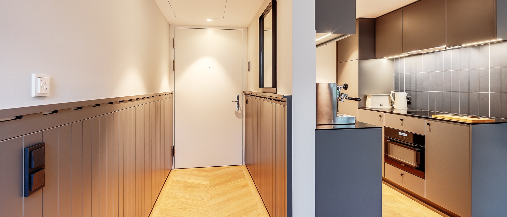 マンション München Herzogpark 01 玄関入り口 12620