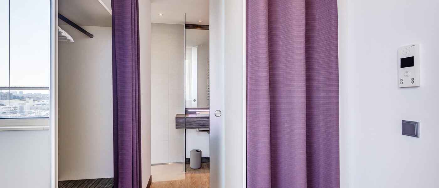 マンション München Olympiadorf 03 玄関入り口 12647