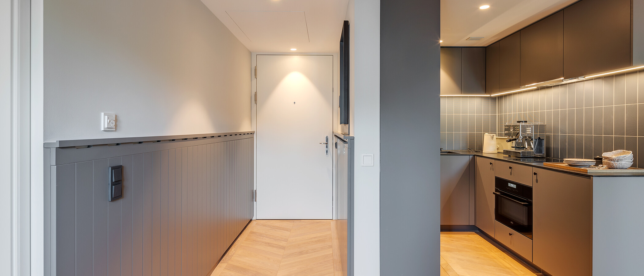 マンション München Herzogpark 02 玄関入り口 12651