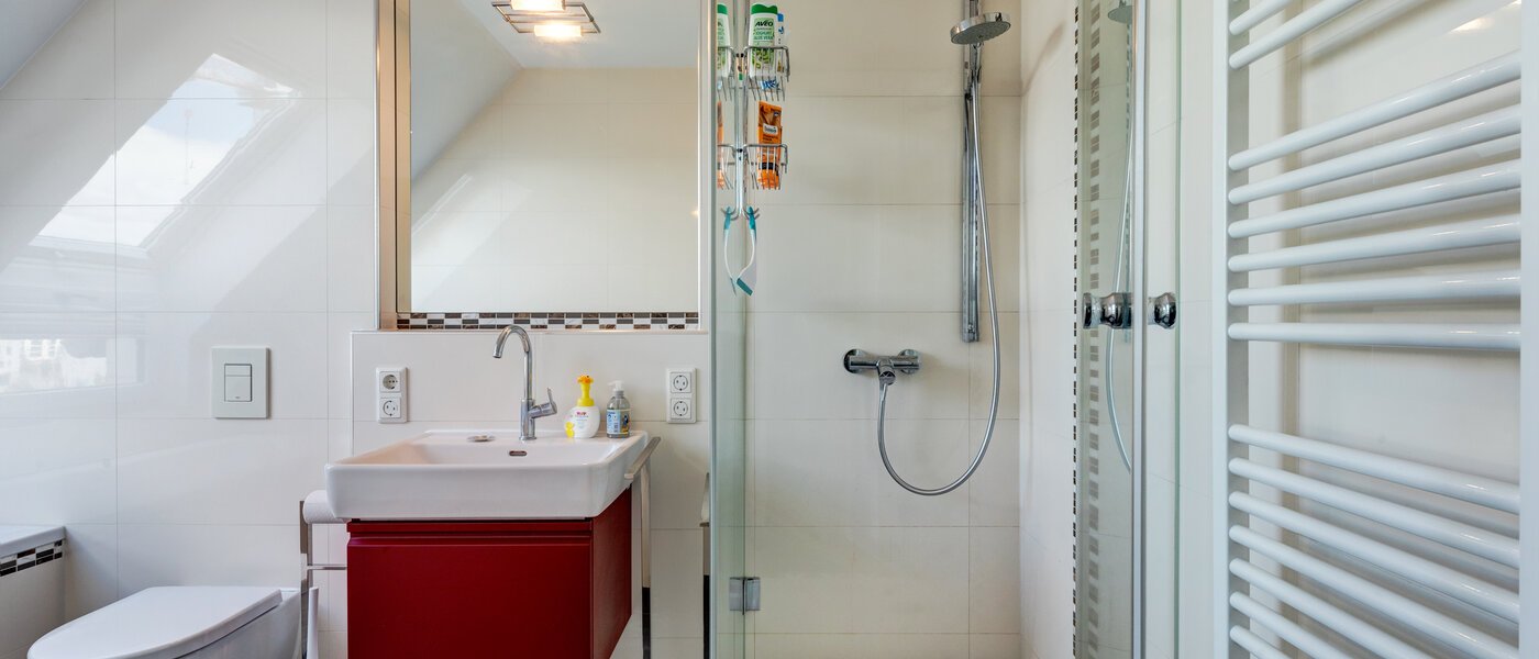 メゾネット・マンション（複数階にわたるマンション） München Pasing 02 1つめの浴室 12653