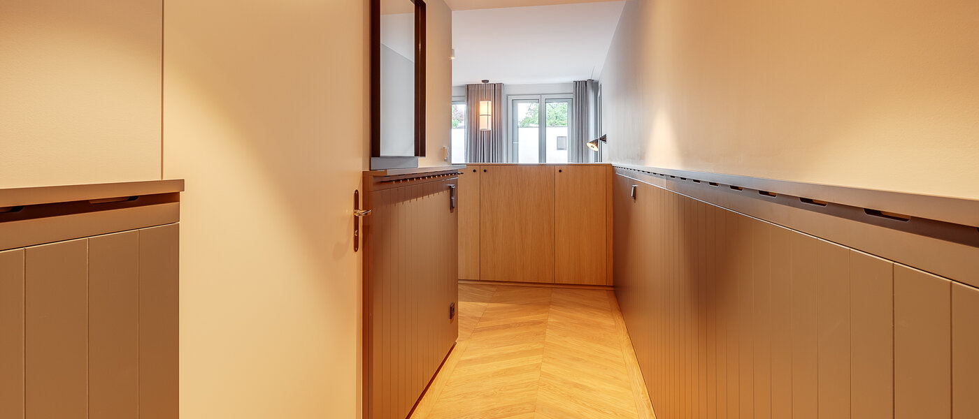 マンション München Herzogpark 01 玄関入り口 12678