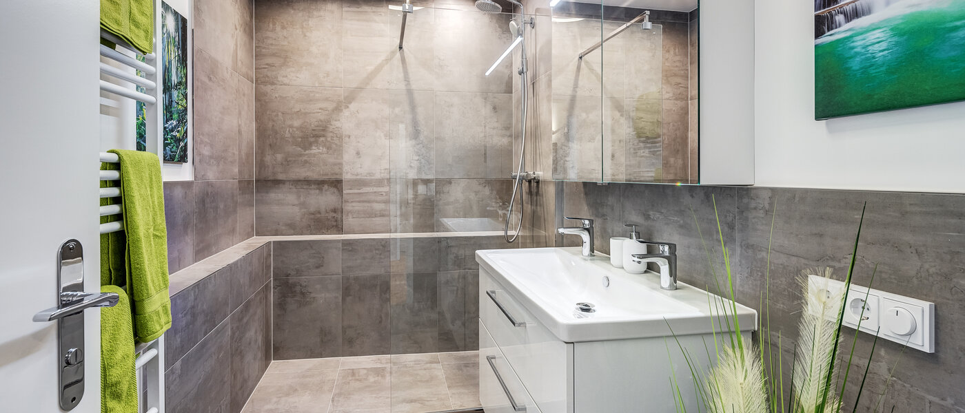 マンション Unterhaching 01 浴室 12705