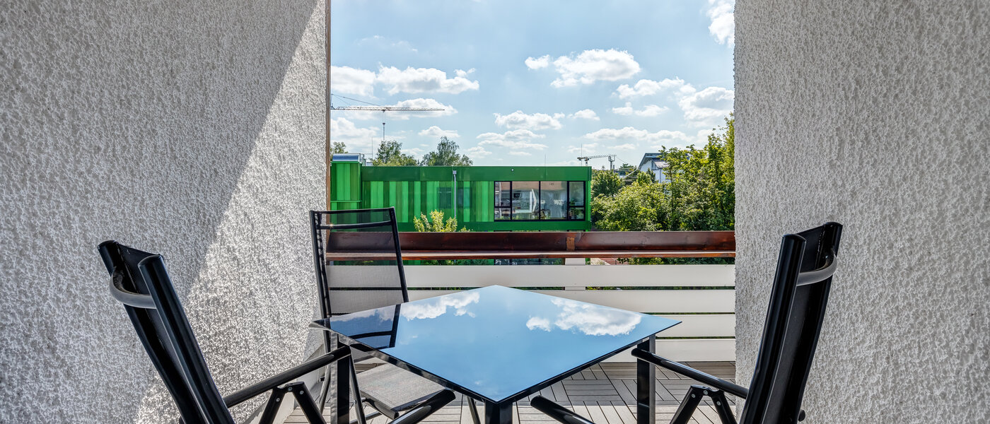 マンション Unterhaching 03 ベランダ 12705