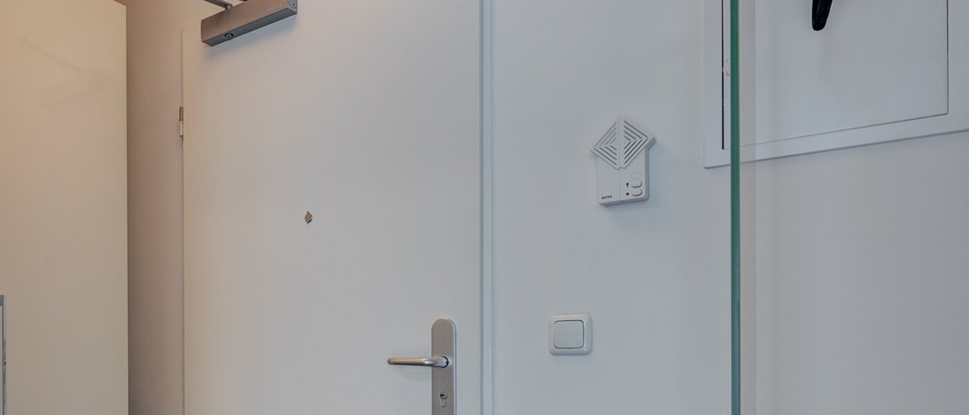 マンション München Ramersdorf 03 玄関入り口 12722