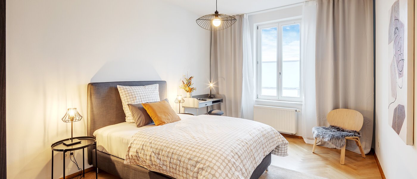 マンション München Maxvorstadt - Westen 01 2.　寝室 12753