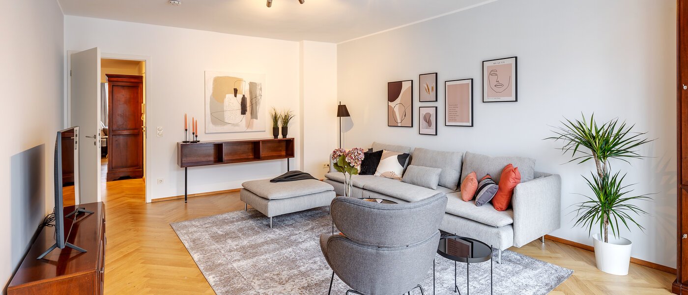 マンション München Maxvorstadt - Westen 04 リビングエリア 12753