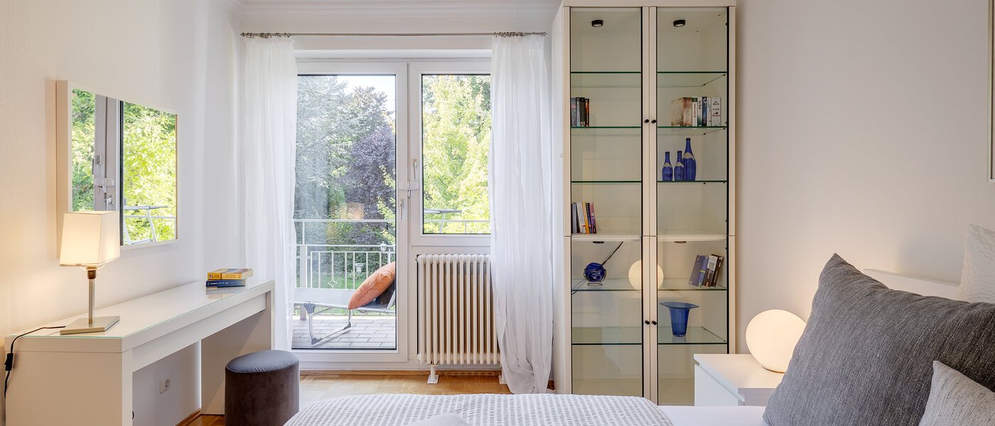 家屋 München Lerchenau 02 2.　寝室 12756