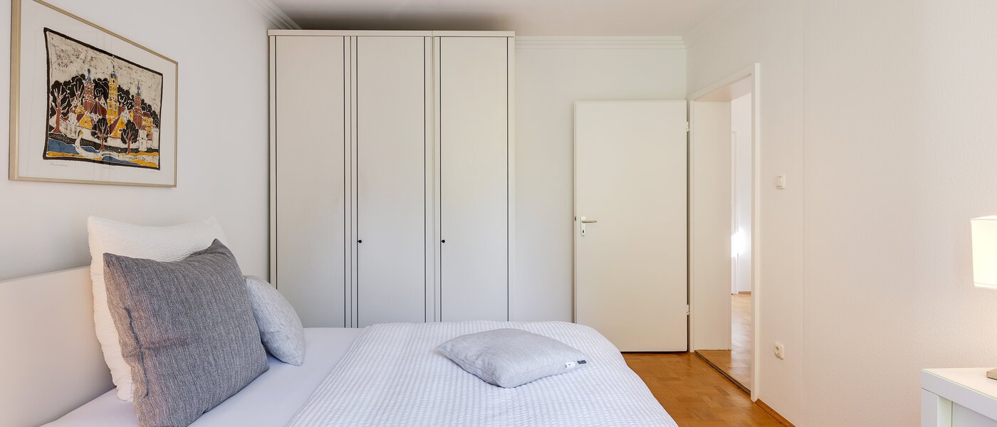 家屋 München Lerchenau 03 2.　寝室 12756