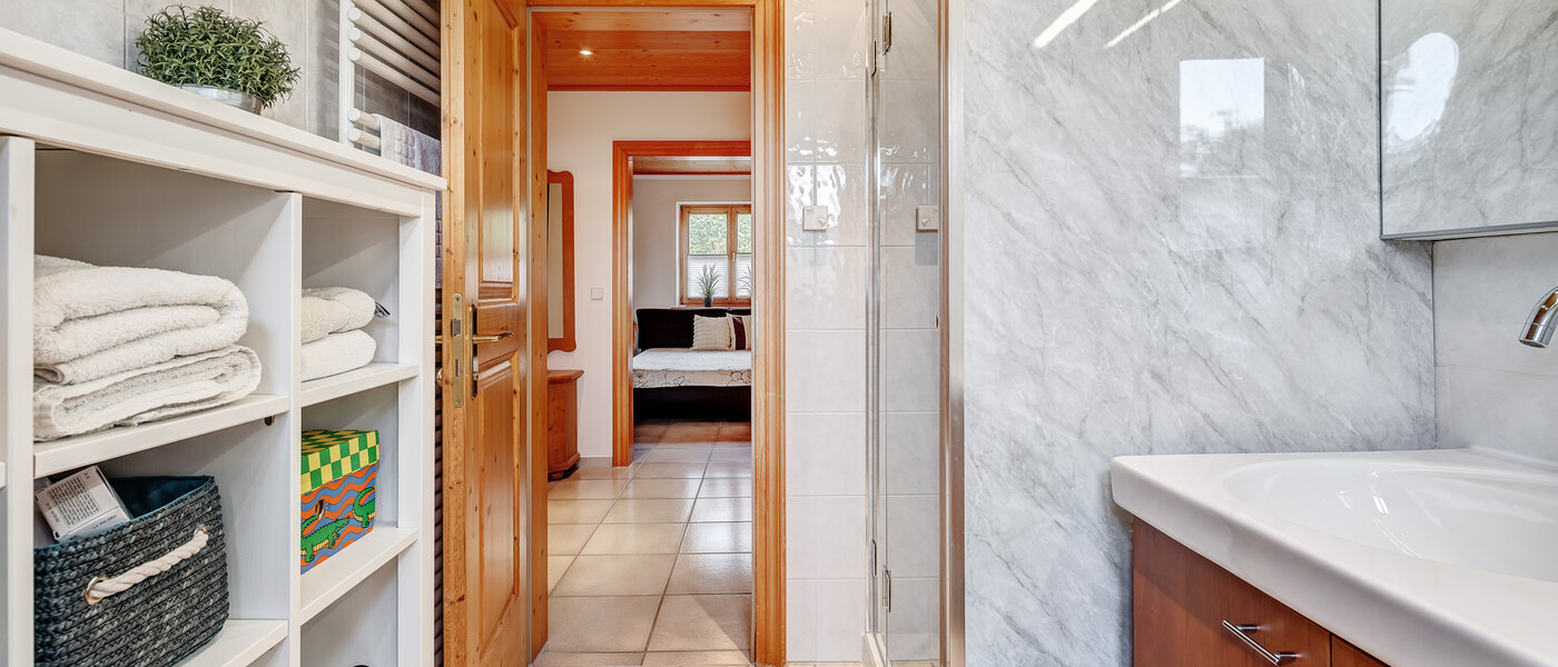 庭付き住宅 Schliersee Neuhaus 04 浴室 12758