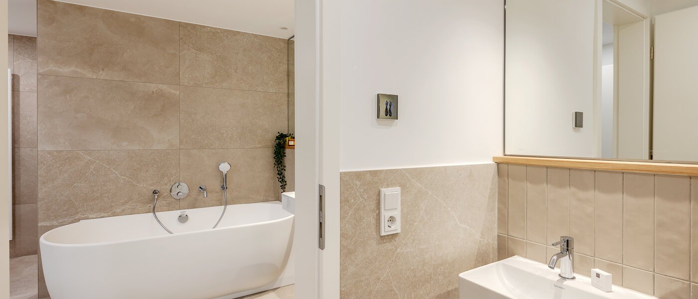 マンション Rottach-Egern 01 WC 12780